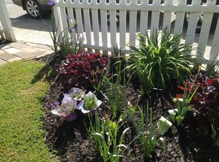 214 Bickley Rd #B, Glenside, PA 19038