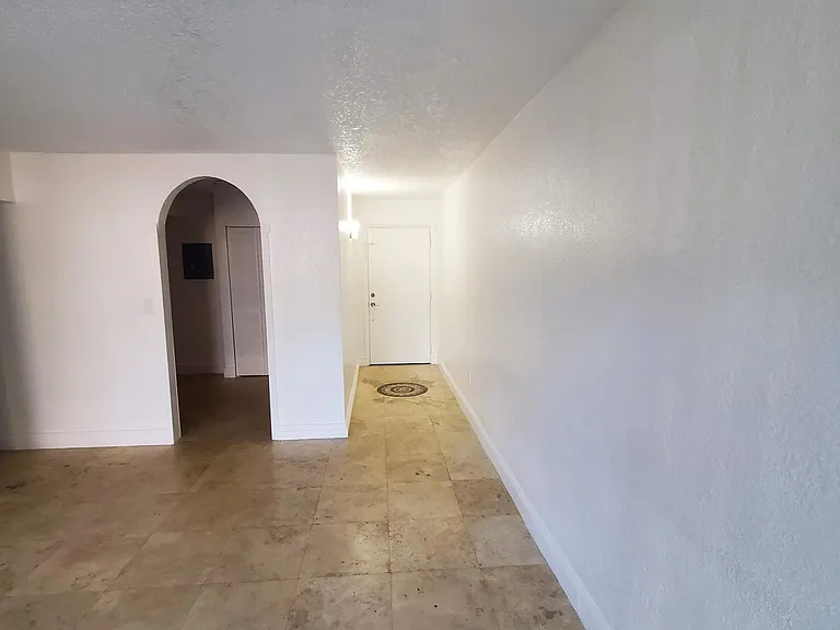 8850 Fontainebleau Blvd #103 — Photo 17