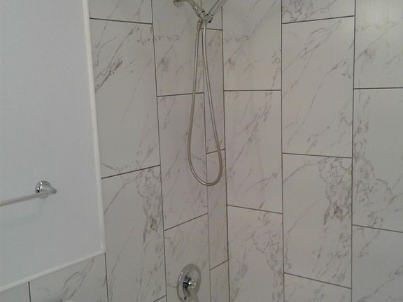 3rd image of 1460 Fairlane Dr APT 505