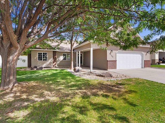 4th image of 1362 Cody Ct