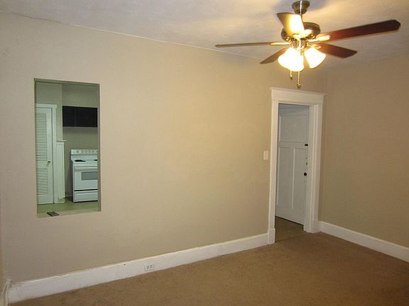 3rd image of 21 N Elm St #3