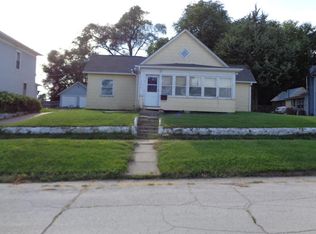 113 N 9th St, Missouri Valley, IA 51555