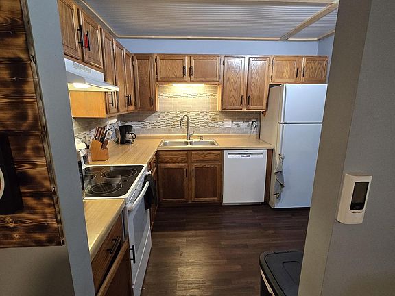 4th image of 14342 Fairway Dr