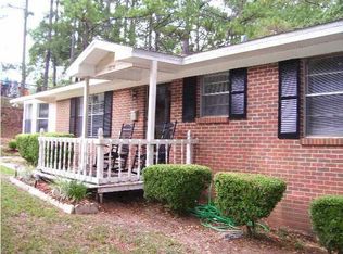 2858 Barnes St, Marianna, FL 32448
