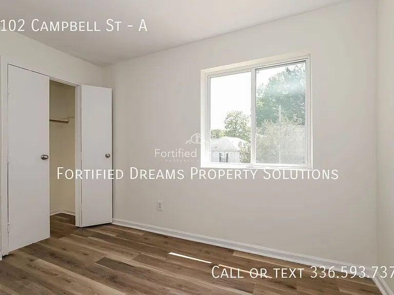 1102 Campbell St #A — Photo 11