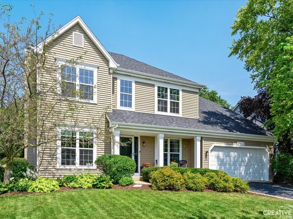 39W274 E Mallory Dr, Geneva, IL 60134