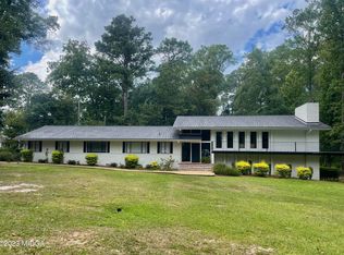 810 5th Ave, Eastman, GA 31023