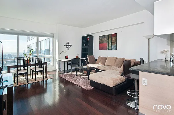 Rented by NOVO | media 17