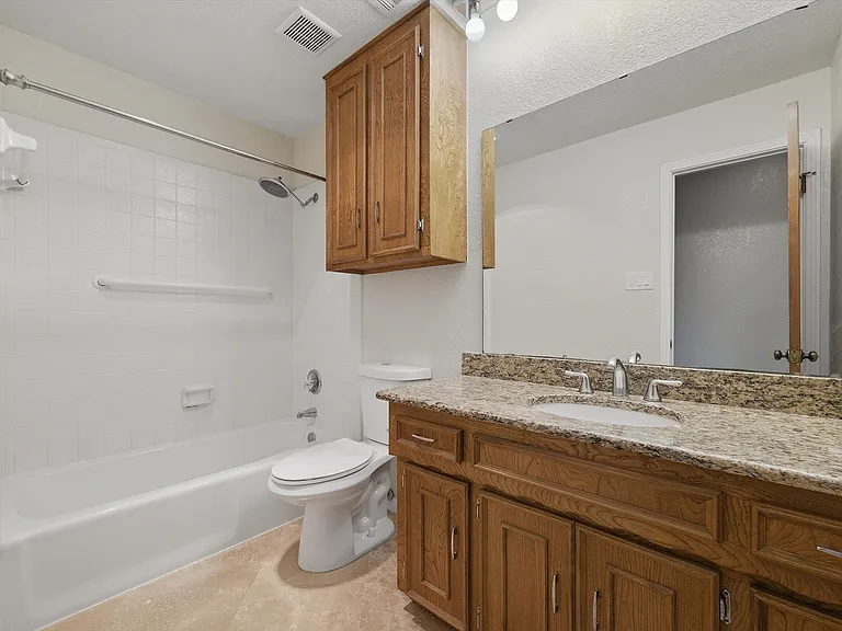322 N Greenstone Ln — Photo 9