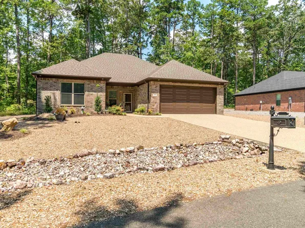 30 Sacedon Ln, Hot Springs Village, AR 71909