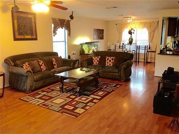 2nd image of 2120 Deer Creek Trl