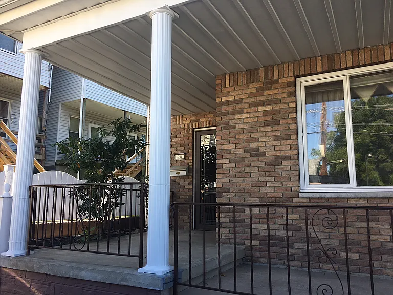 26 La Grange St #26 — Photo 15