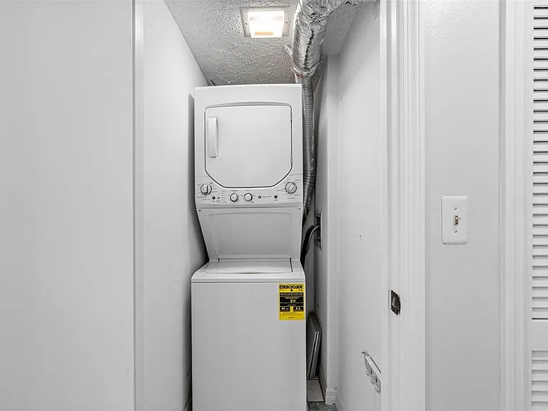 7871 Sailboat Key Blvd S #106 — Photo 25