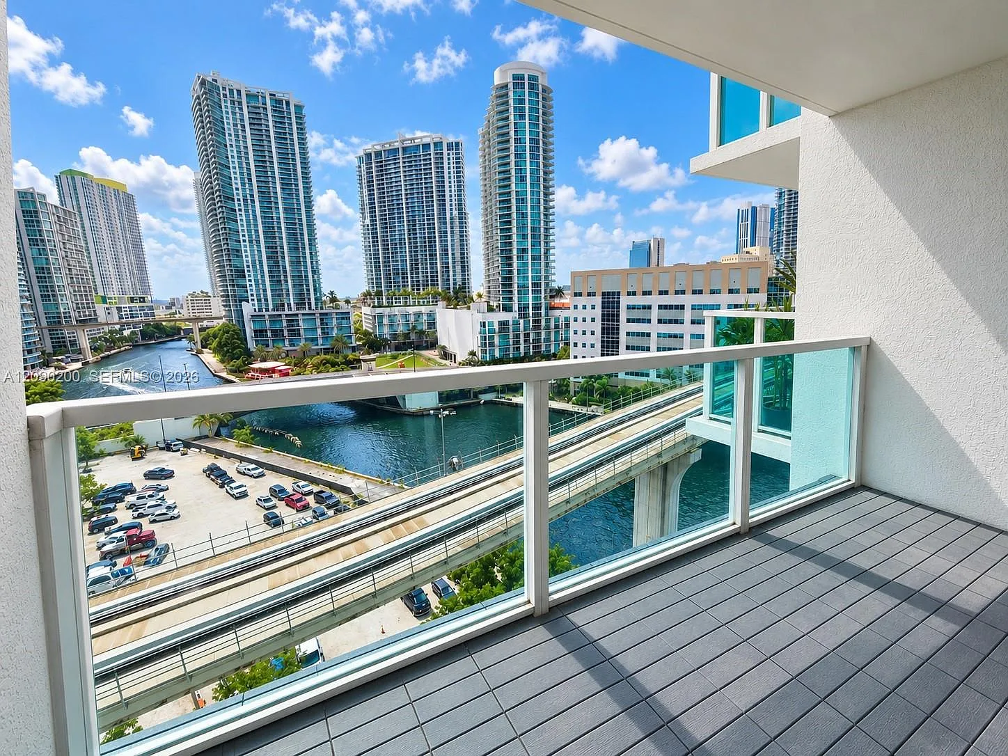 Brickell On The River — Photo 4