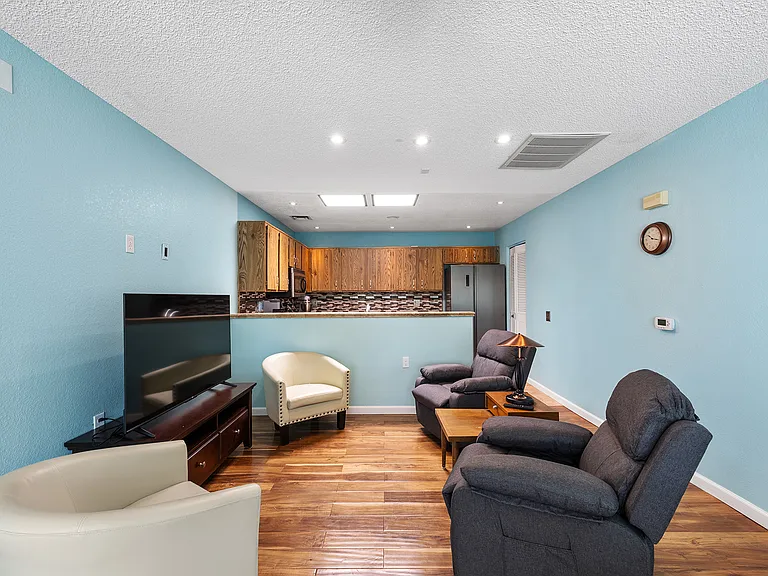 14300 W Bell Rd #121 — Photo 6