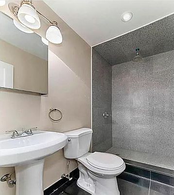 5th image of 116 E 19th St APT 10