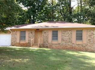1114 Startrek Ln, Birmingham, AL 35215