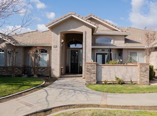 2607 Norwich Ave, Clovis, CA 93611
