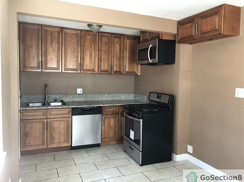 2nd image of 1204 W 85th St #1