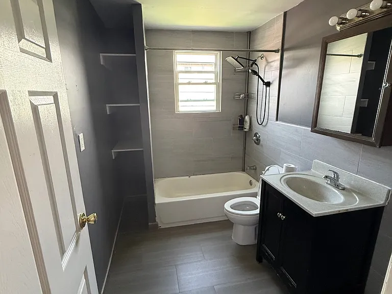 171 Liberty Ave #2 — Photo 8