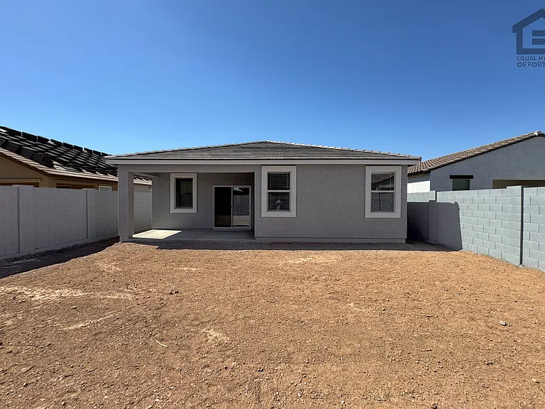 18236 W Avenida Del Sol — Photo 26