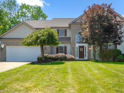 482 Medway Rd, Highland Heights, OH, 44143
