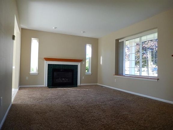 4th image of 6289 Sandalwood Dr