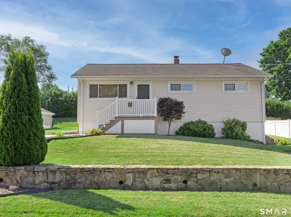 18 Harris Road, Ansonia, CT 06401