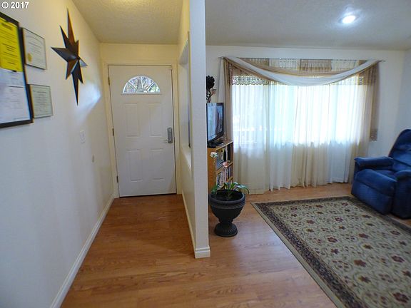 5th image of 6819 NE 92nd Ct