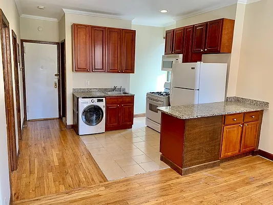 Rented by Station Cities | media 1