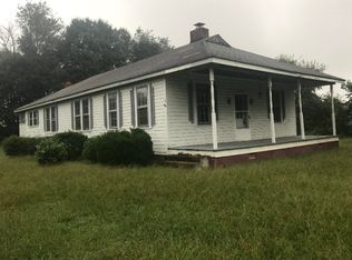 562 Cliffside Hwy, Chesnee, SC 29323
