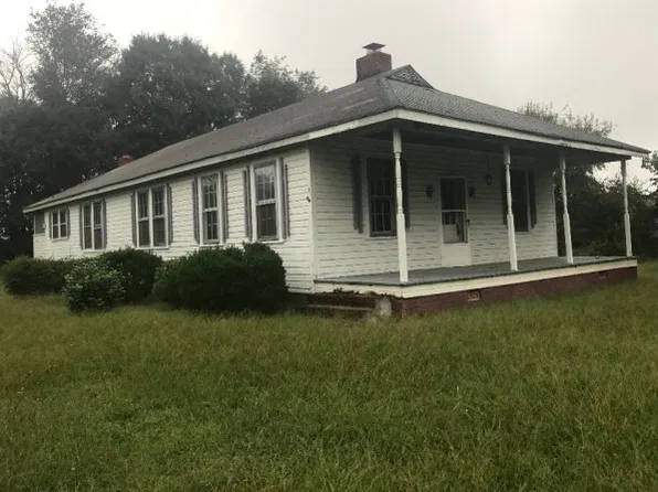 562 Cliffside Hwy, Chesnee, SC 29323