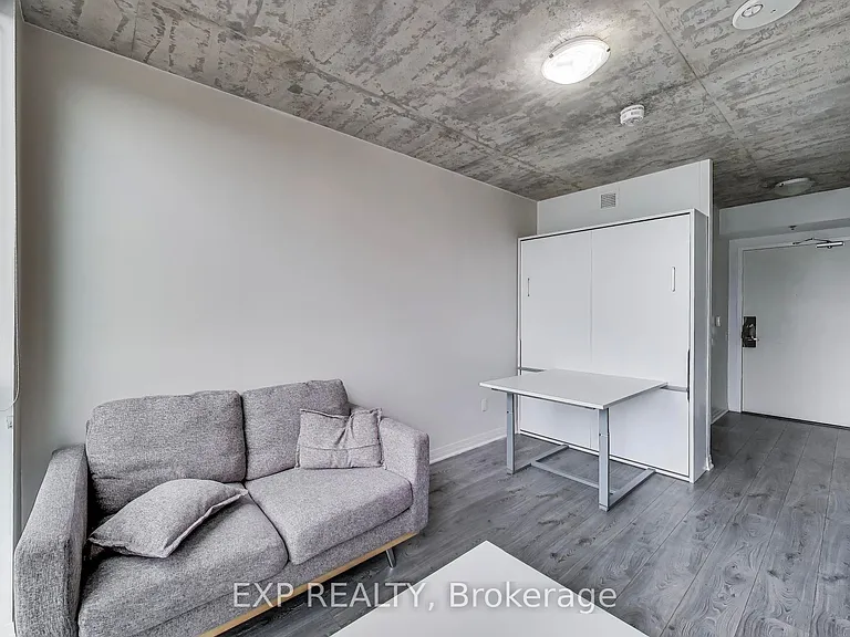 1900 Simcoe St N #739 — Photo 6