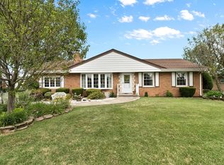 6324 W 90th Pl, Oak Lawn, IL