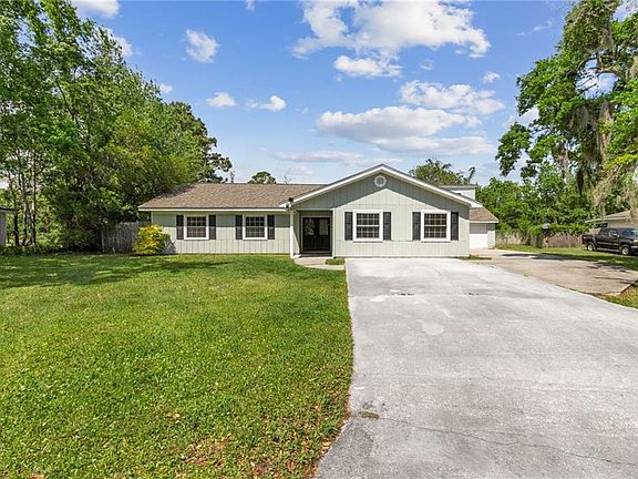 2nd image of 320 Liberty Tree Rd