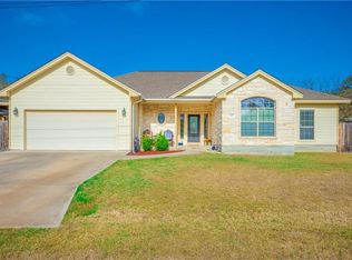 205 Bluebonnet Dr, Granite Shoals, TX 78654
