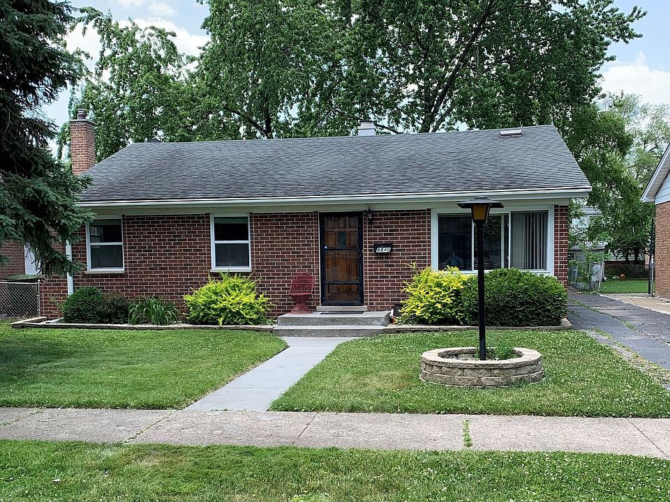 1st image of 8840 S 50th Ave