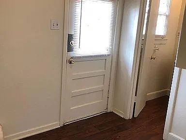 4th image of 11410 Avenue P
