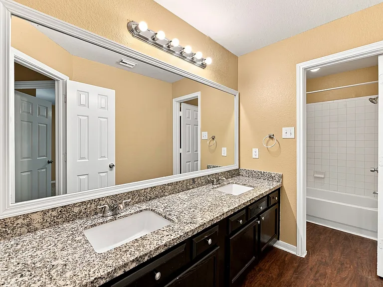 21503 Millhouse Cir — Photo 20