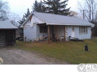 9924 Hadley Rd, Clarkston, MI 48348