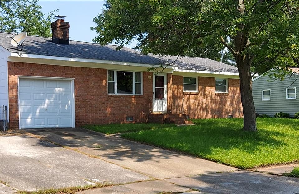 1st image of 3313 Pine Hill Cres
