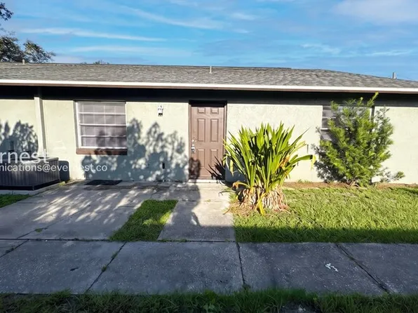 3060 Saint Paul Dr, Winter Haven, FL 33880