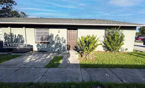 3060 Saint Paul Dr Photo 1