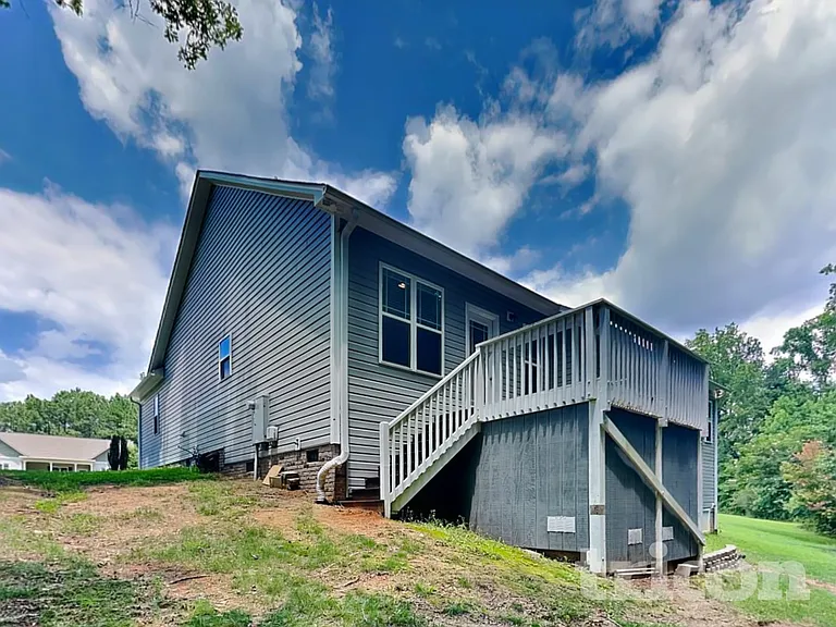 189 Crystal Creek Dr — Photo 16