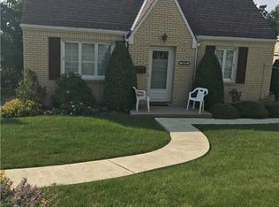 1430 Blossom Hill Rd, Pittsburgh, PA 15234