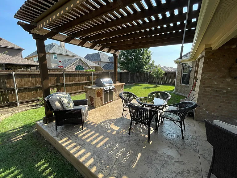 2625 Frances Ln — Photo 31