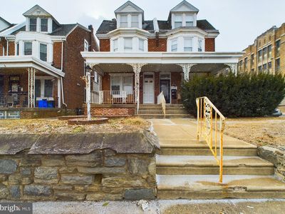 5934 Ridge Ave, Philadelphia, PA, 19128