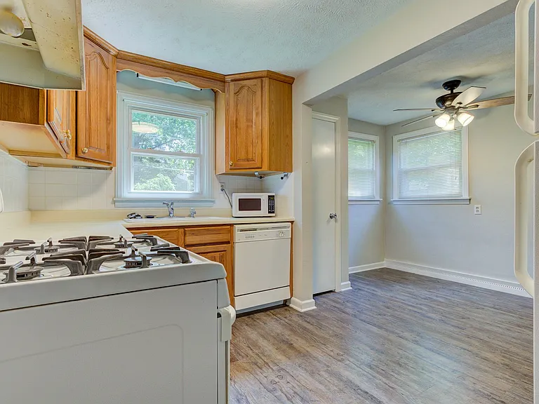 1724 Northgate Rd — Photo 18