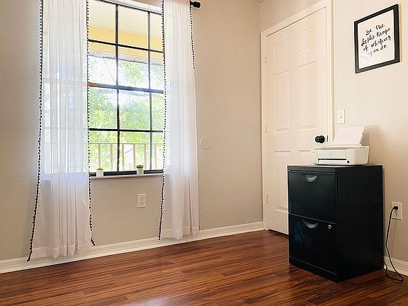 3rd image of 6400 NW 106th Pl APT 22