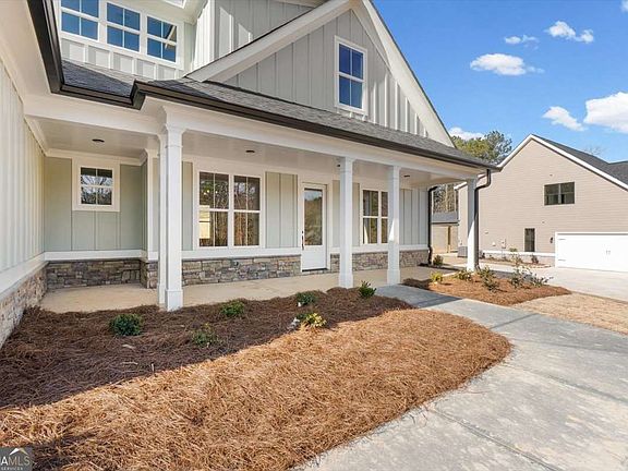 5th image of 7 Everwood Ct